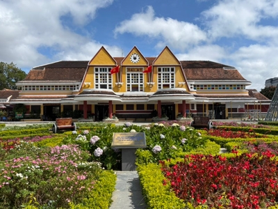 �������_���b�g�w